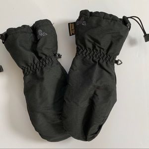 EMS Men’s Ski Mittens size Medium, Pre-Owned